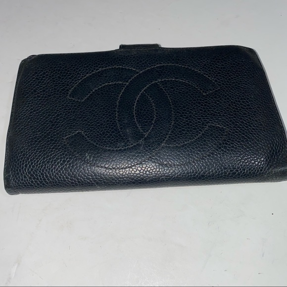 Chanel Black Pebbled Leather Long Bifold Wallet - Picture 2 of 12